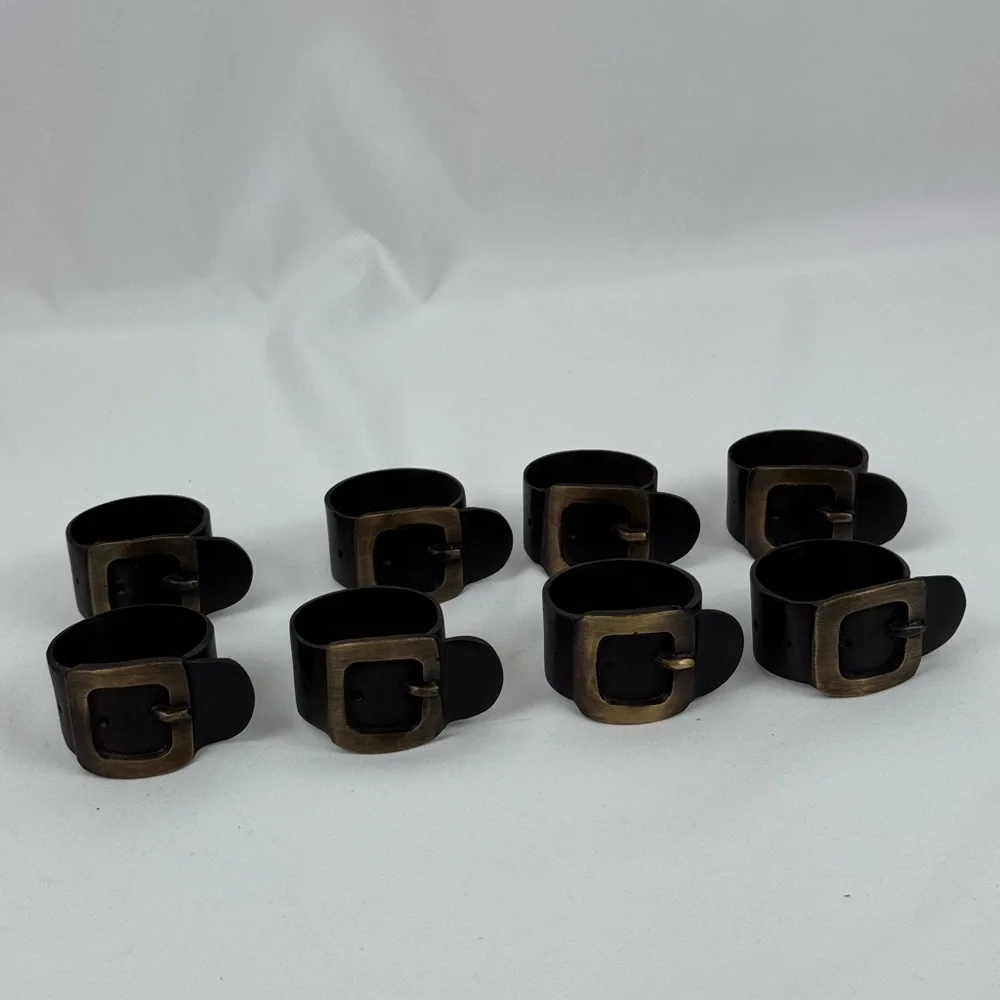 Set of 8 Pottery Barn Santa Belt Napkin Rings – Holiday Table Decor